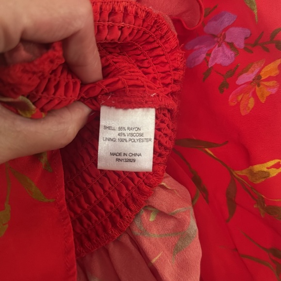 NWOT Lovers + Friends Smocked Faye Floral Puff Sleeve Top - Picture 9 of 11